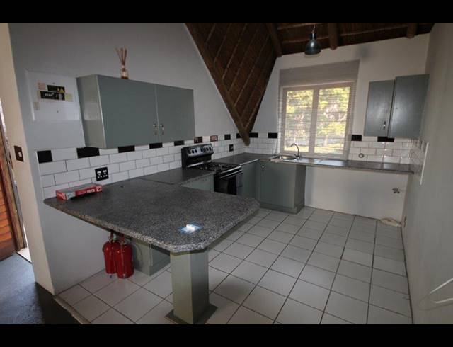 2 BEDROOM APARTMENT TO LET IN PAULSHOF